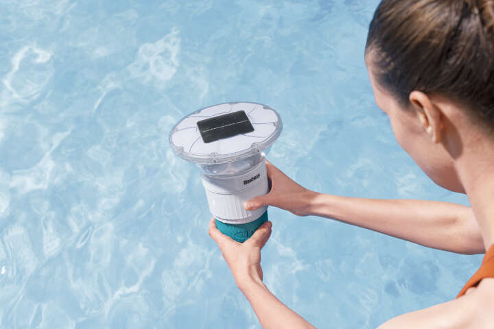 Bestway Dosierschwimmer SolarGlow mit LED-Licht